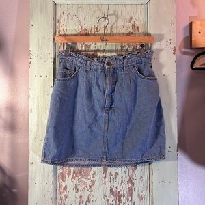 Women’s vintage Lee denim mini skirt